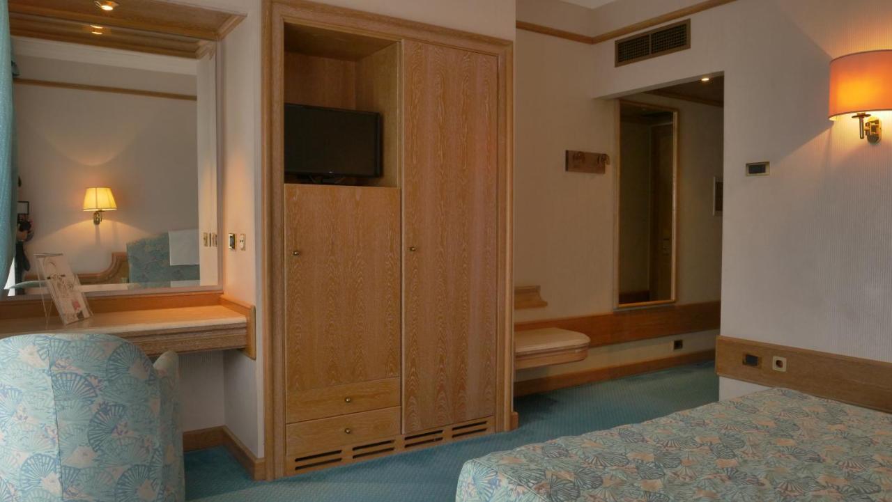 501 Hotel فيبو فالينتيا المظهر الخارجي الصورة